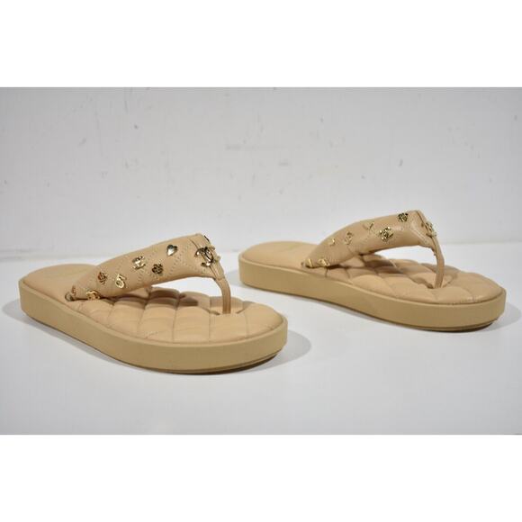 Chanel 23P Beige Quilted Charms Padded Pool Thong Logo Mule Slide Flat Sandal 38 - Picture 3 of 12